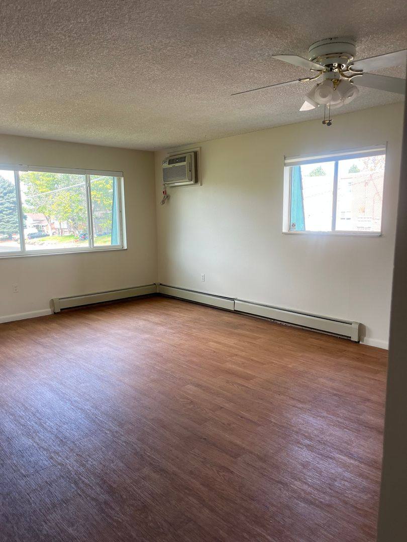 Apartment for rent at 5504 S Huron St, Littleton, CO 80120