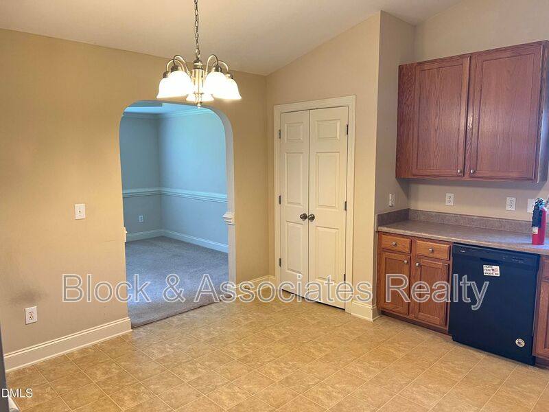 House for rent at 1420 Dexter Ridge, Holly Springs, NC 27540