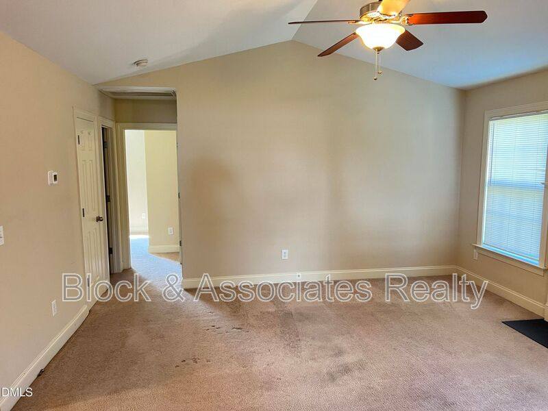 House for rent at 1420 Dexter Ridge, Holly Springs, NC 27540