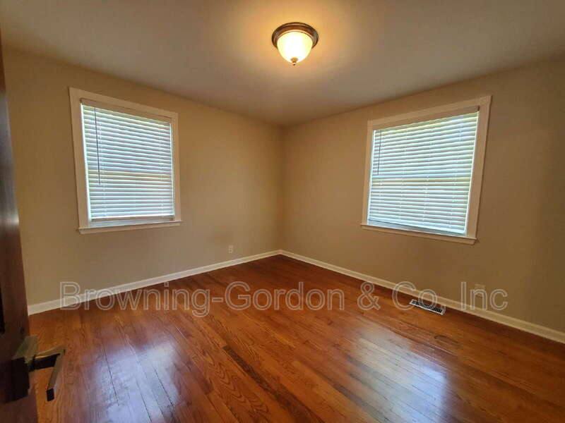 House for rent at 2915 Selena Dr, Nashville, TN 37211