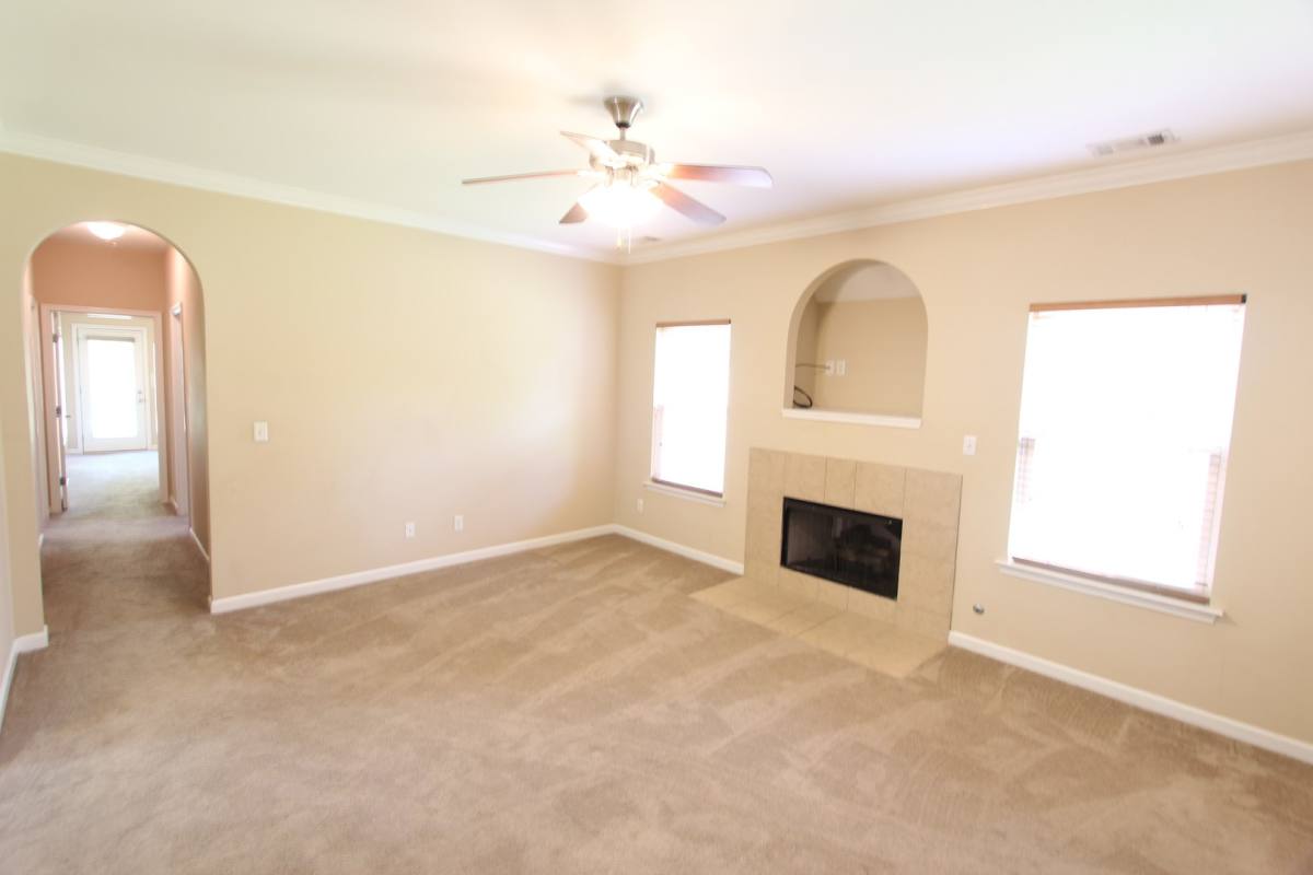 House for rent at 222 Oxmoor Place, Birmingham, AL 35211