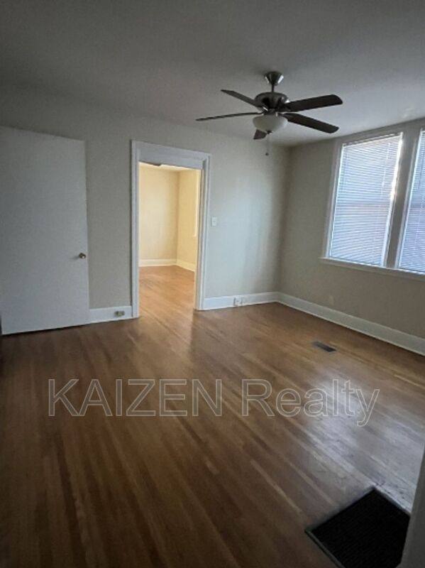 Apartment for rent at 820 Maury St #2, Memphis, TN 38107