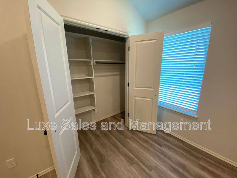 House for rent at 8000 NW 110th Dr, Oklahoma City, OK 73162