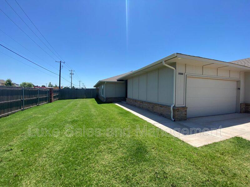 House for rent at 8000 NW 110th Dr, Oklahoma City, OK 73162
