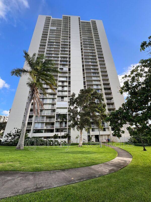 House for rent at 98-410 Koauka Loop 12A, Aiea, HI 96701