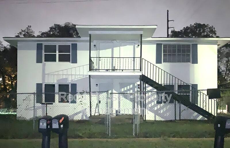 Apartment for rent at 121 Grimes St #1, Enterprise, AL 36330