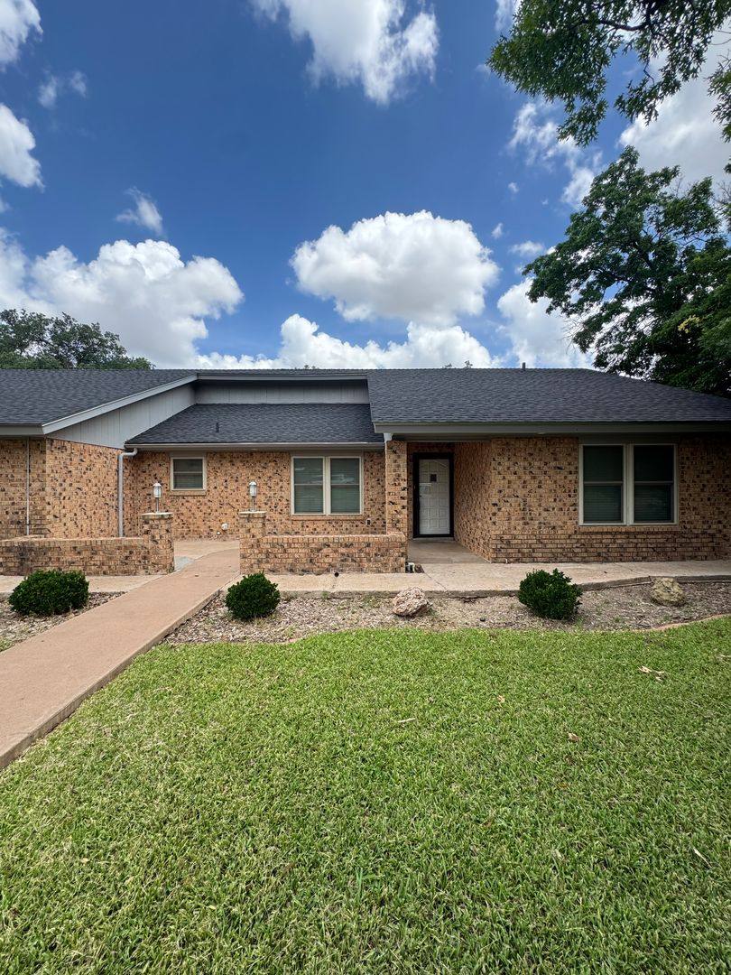 House for rent at 3330 Briargrove Lane, San Angelo, TX 76904