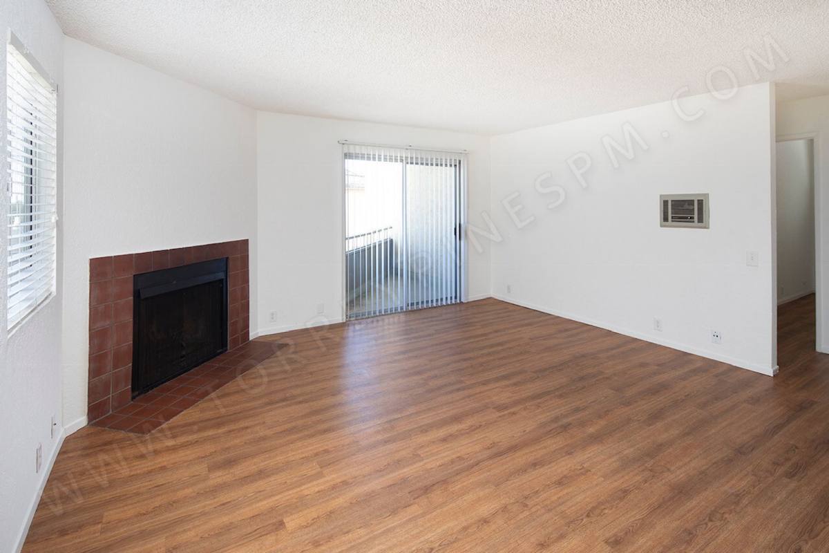 Apartment for rent at 1935-41 Emerald St, San Diego, CA 92109