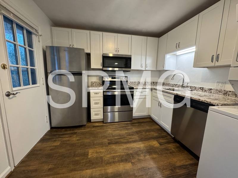 House for rent at 3126 Yardley Dr NW, Roanoke, VA 24012