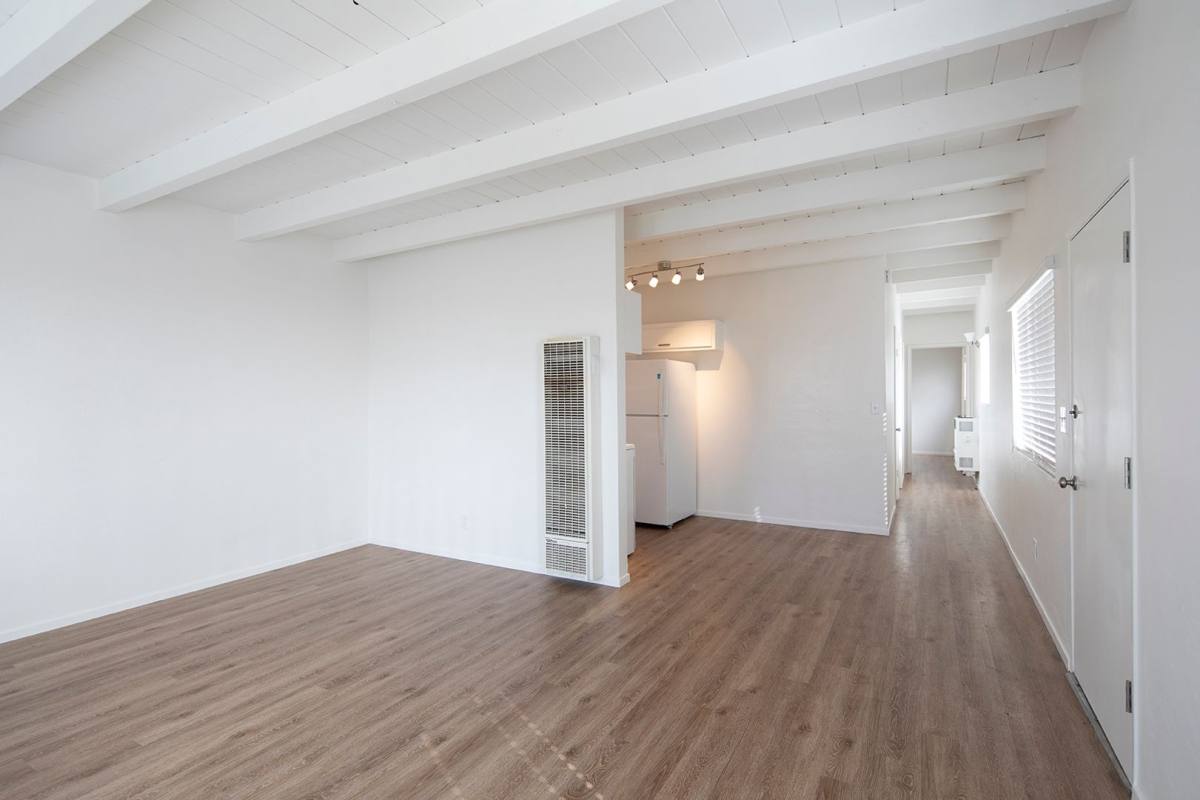 Apartment for rent at 3654 &3660 Princeton Ave, San Diego, CA 92117
