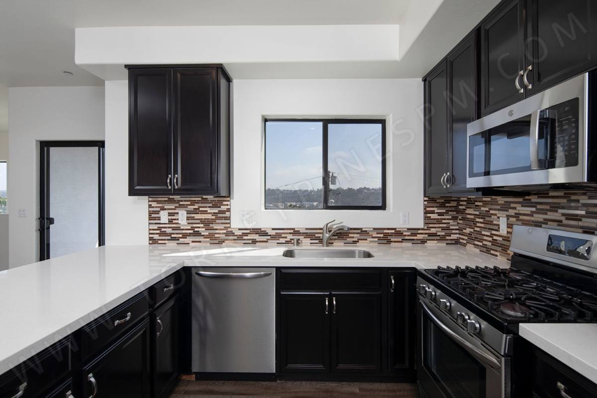 Townhouse for rent at 5968-78 Lauretta St, San Diego, CA 92110