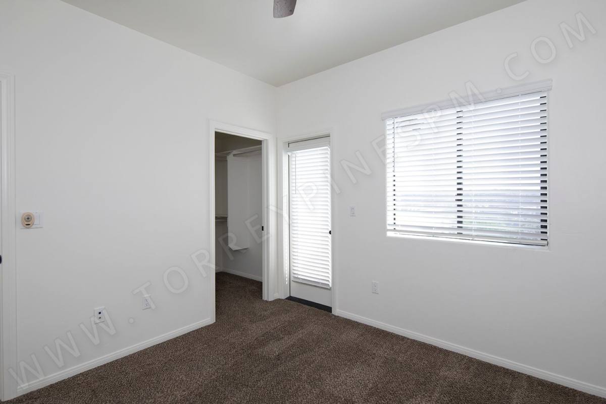 Townhouse for rent at 5968-78 Lauretta St, San Diego, CA 92110