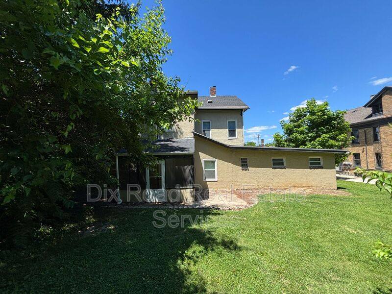 House for rent at 545 Rockdale Ave #SECOND Floor, Cincinnati, OH 45229
