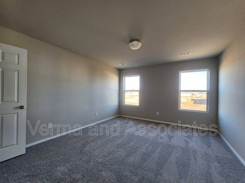 House for rent at 1730 King Rd, Centerton, AR 72719