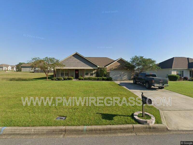 House for rent at 229 Lace Dr, Dothan, AL 36301