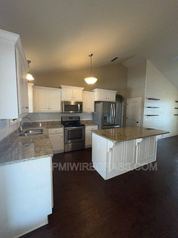 House for rent at 229 Lace Dr, Dothan, AL 36301