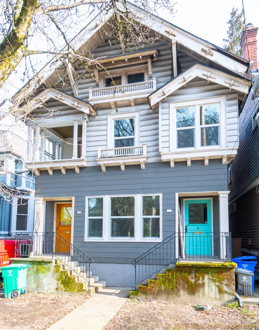 Apartment for rent at 616 NW 22nd Ave, Portland, OR 97210