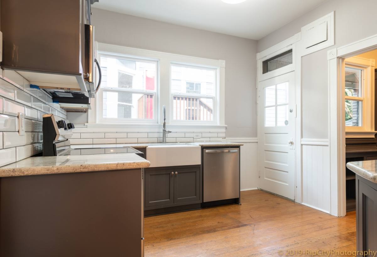 Apartment for rent at 616 NW 22nd Ave, Portland, OR 97210