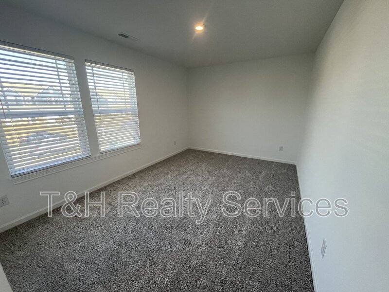 House for rent at 4801 Summerfield Dr, Camby, IN 46113