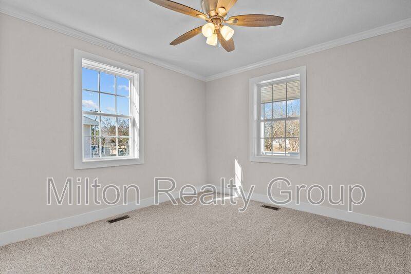 House for rent at 1920 Greenpath Rd, Dunn, NC 28334