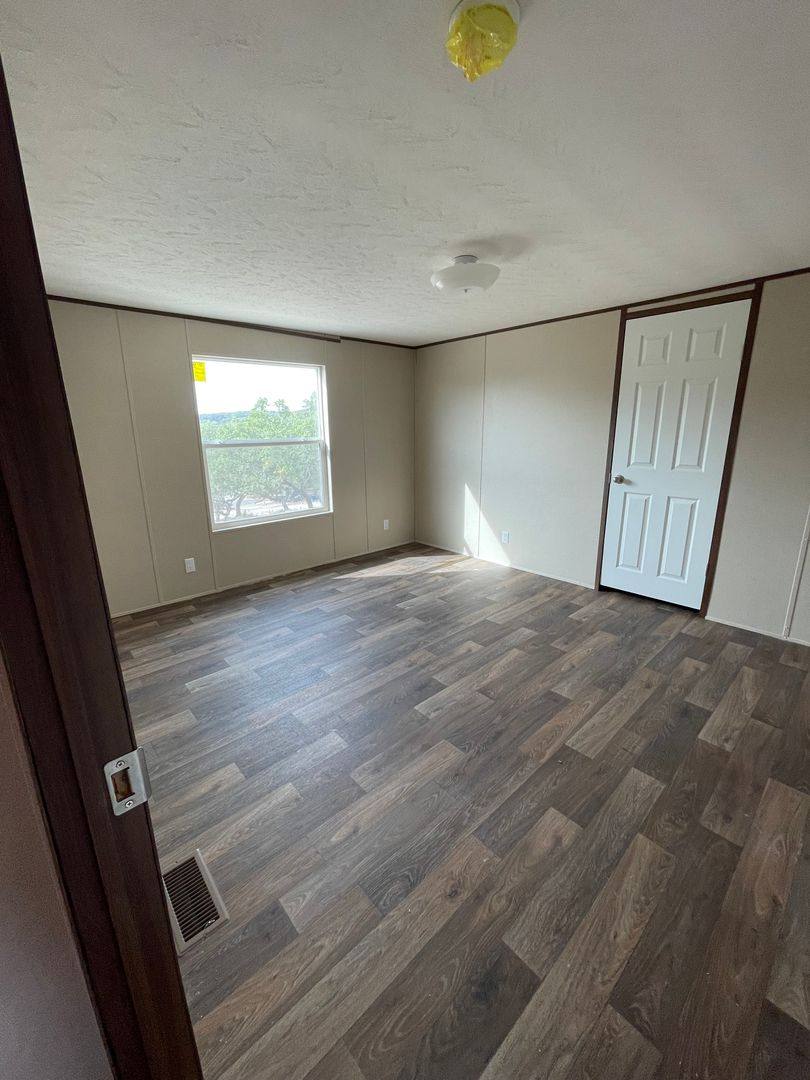 Apartment for rent at 377-4 Buck Trail, Canyon Lake, TX 78133