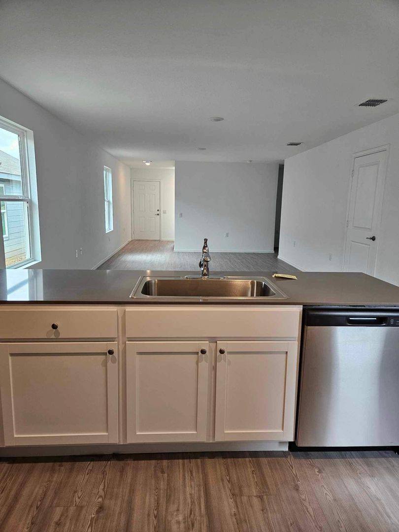 House for rent at 10018 Ana Heights, San Antonio, TX 78224