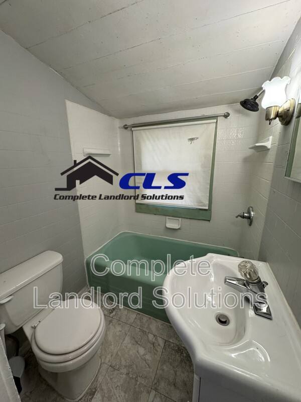 House for rent at 3115 N 13th 1 2 St, Terre Haute, IN 47804