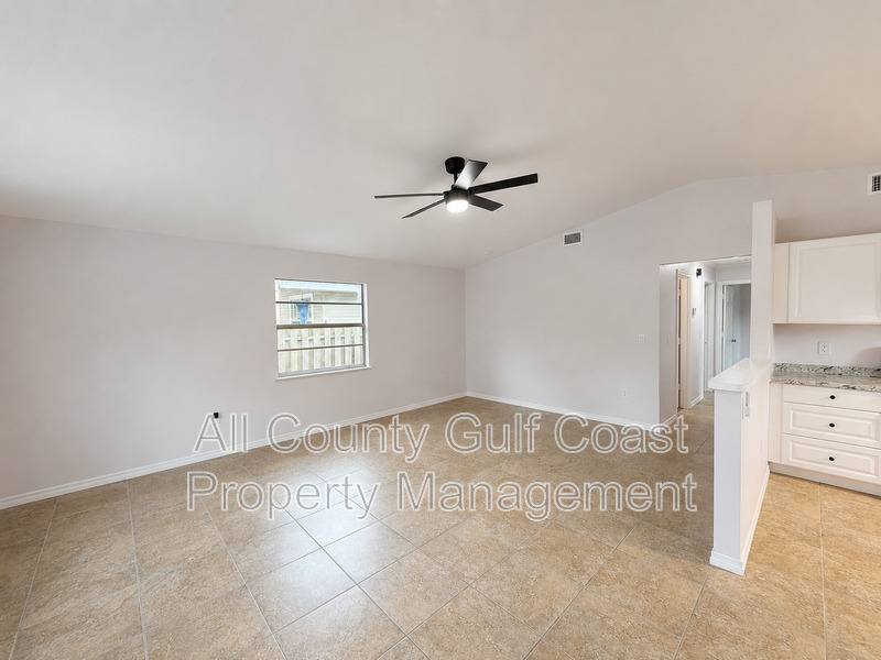 House for rent at 4222 Olive Ave, Sarasota, FL 34231