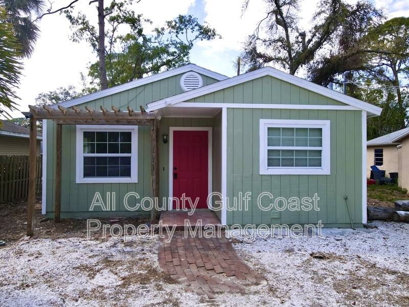House for rent at 4222 Olive Ave, Sarasota, FL 34231