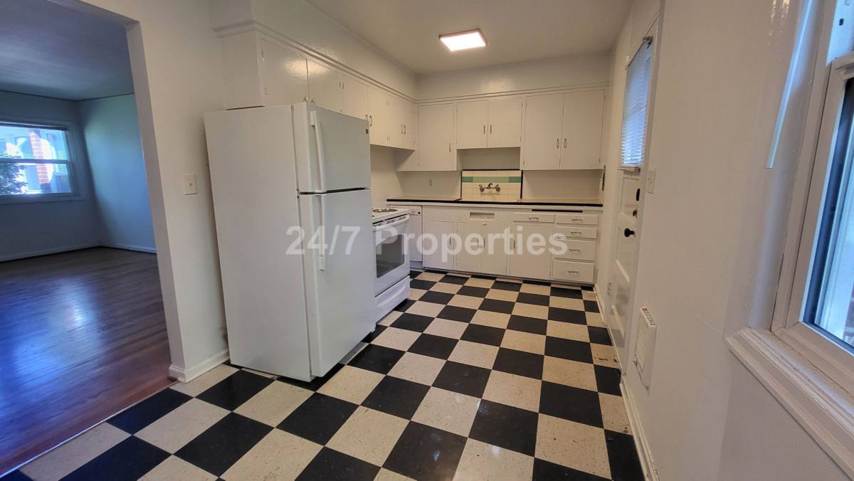 Apartment for rent at 3311 NE Going St, Portland, OR 97211