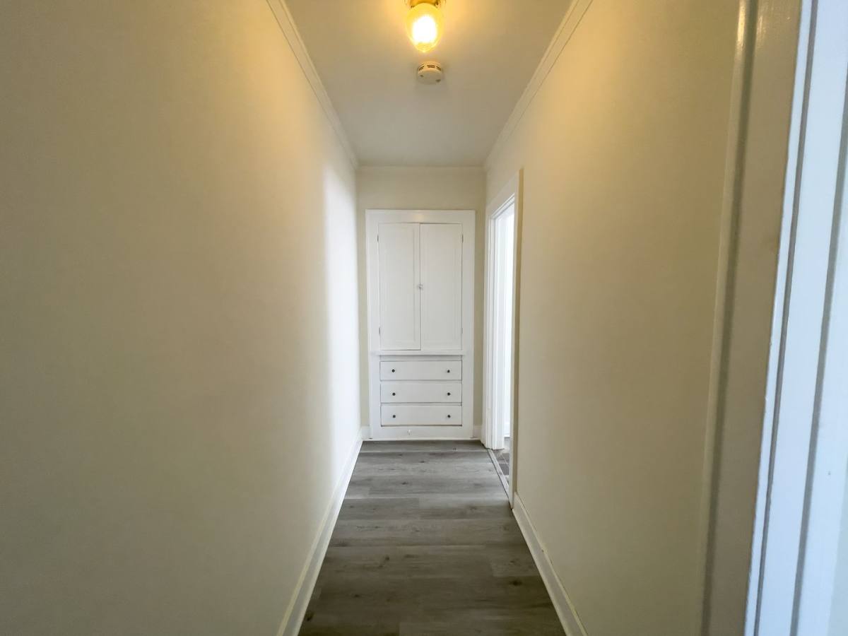 Apartment for rent at 803 Lindaraxa Park N, Alhambra, CA 91801