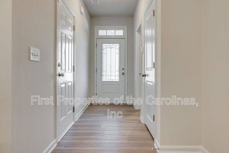 Townhouse for rent at 807 Gable Oak Lane, Fort Mill, SC 29708