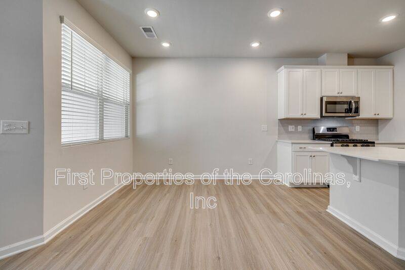 Townhouse for rent at 807 Gable Oak Lane, Fort Mill, SC 29708