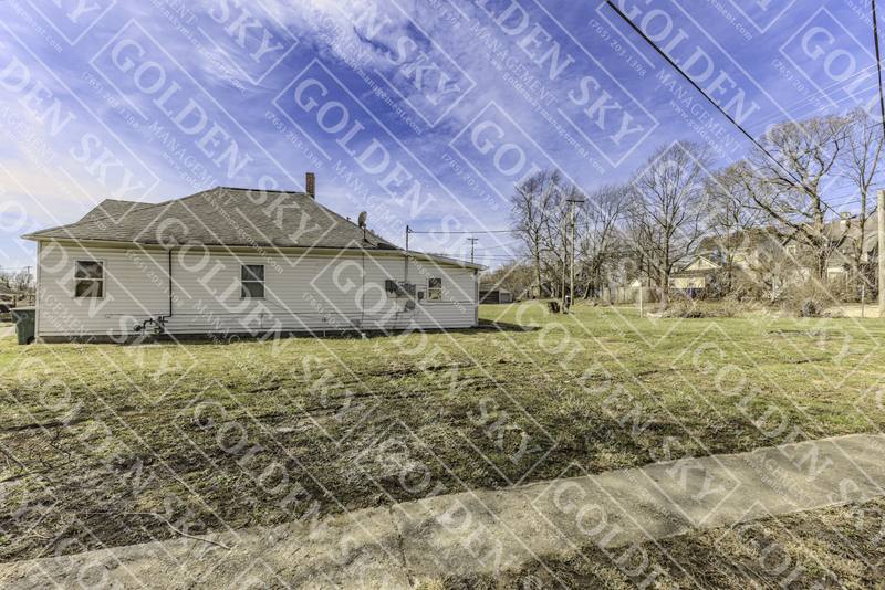 Apartment for rent at 621 S Mound St, Muncie, IN 47305