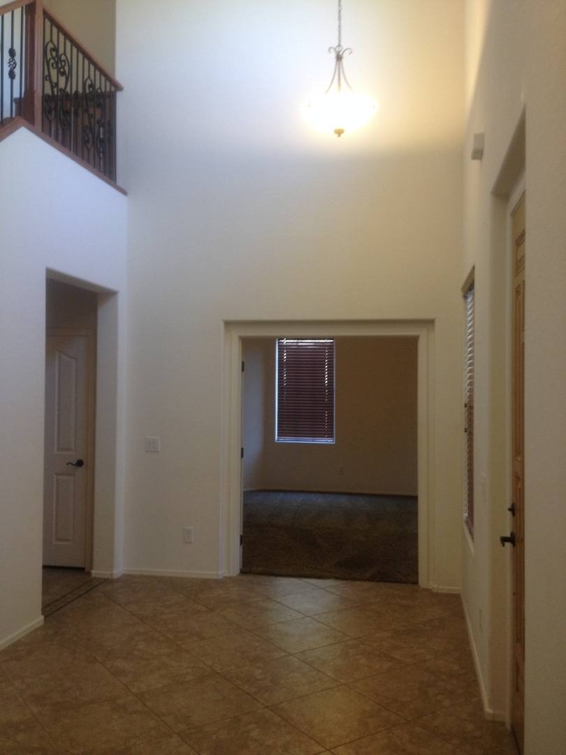 House for rent at 1922 S Sunnyvale Ave, Gilbert, AZ 85295