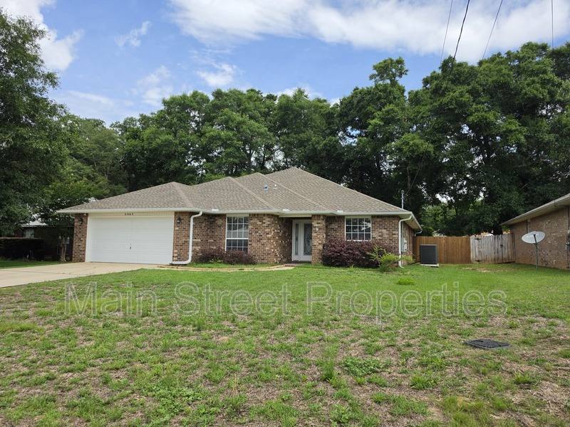 House for rent at 5963 Ashton Woods Circle, Milton, FL 32570