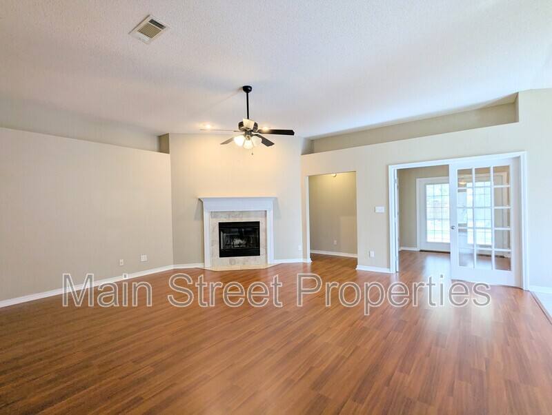 House for rent at 5963 Ashton Woods Circle, Milton, FL 32570