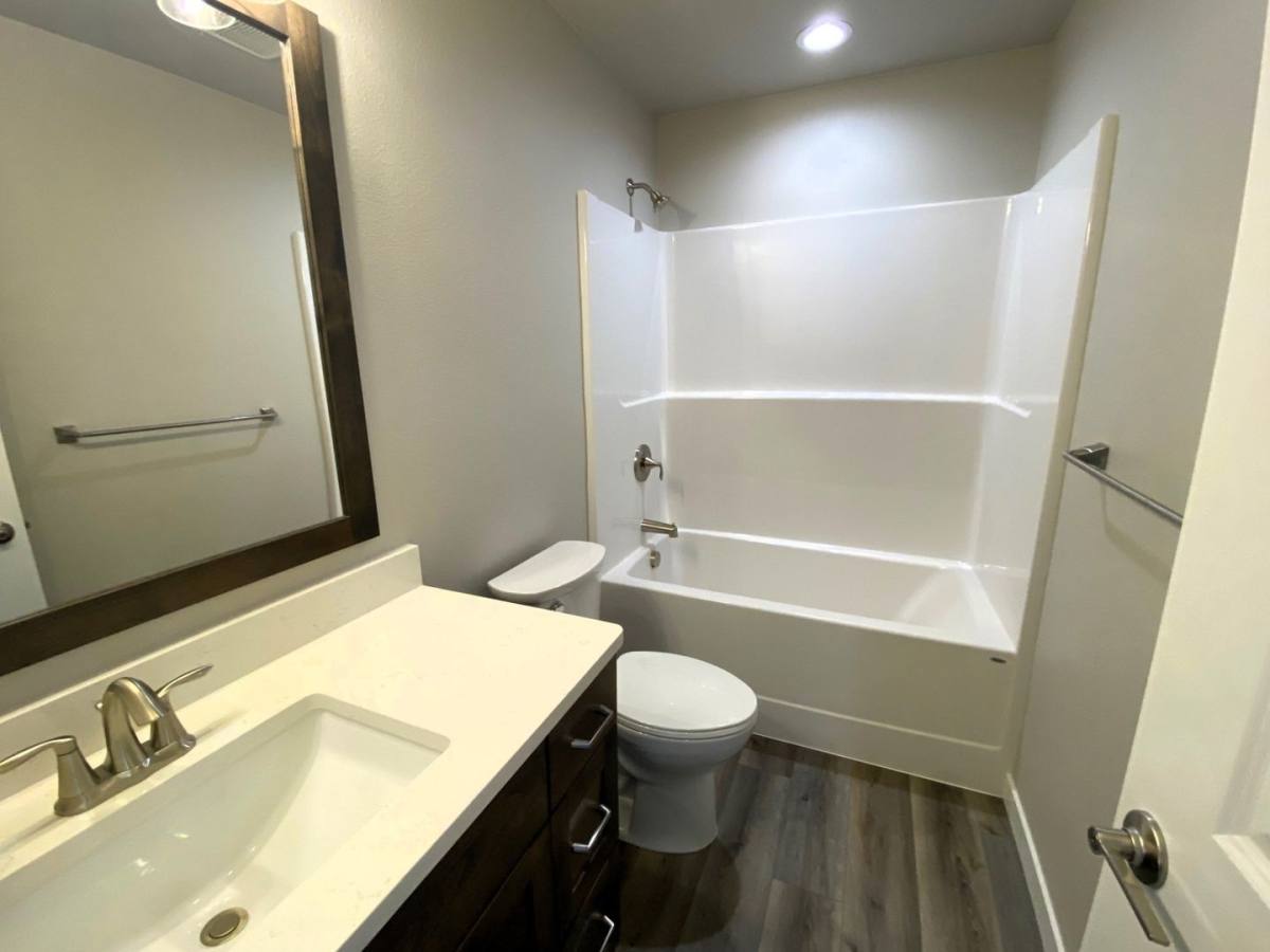 House for rent at 420 SE First St, Oakland, OR 97462