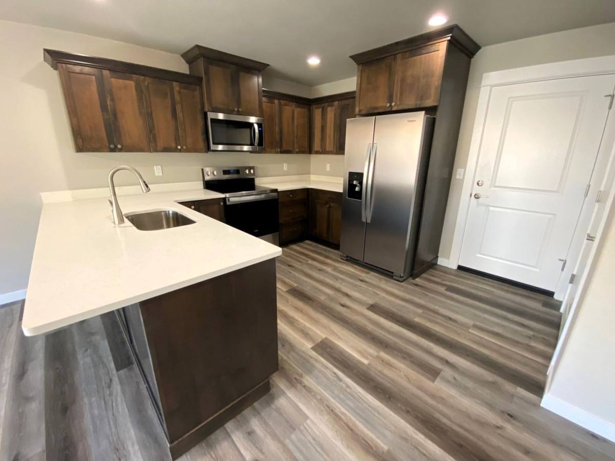 House for rent at 420 SE First St, Oakland, OR 97462