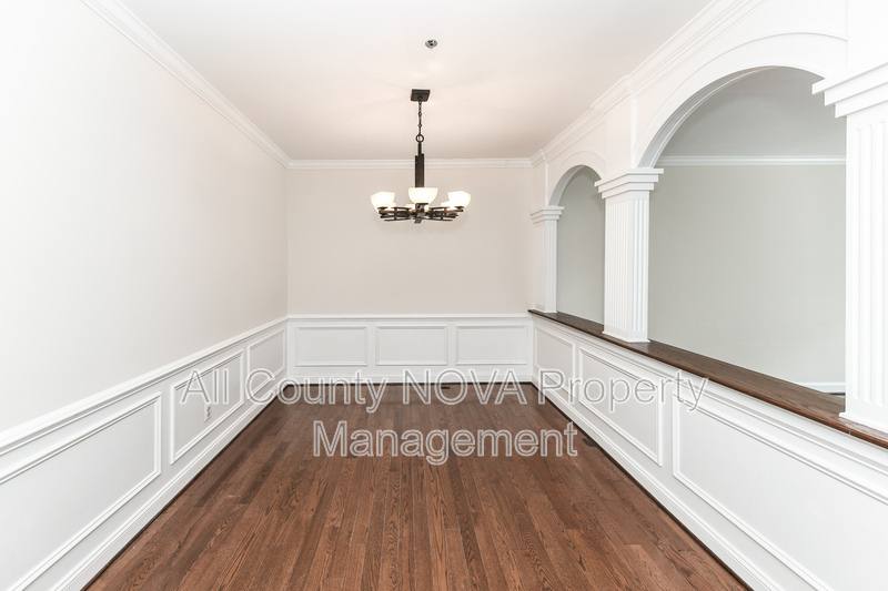 Townhouse for rent at 6006 Kelsey Court, Falls Church, VA 22044