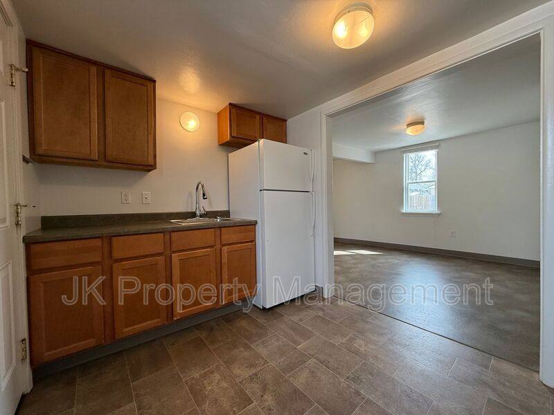 Apartment for rent at 1824 6th Ave N, Great Falls, MT 59401