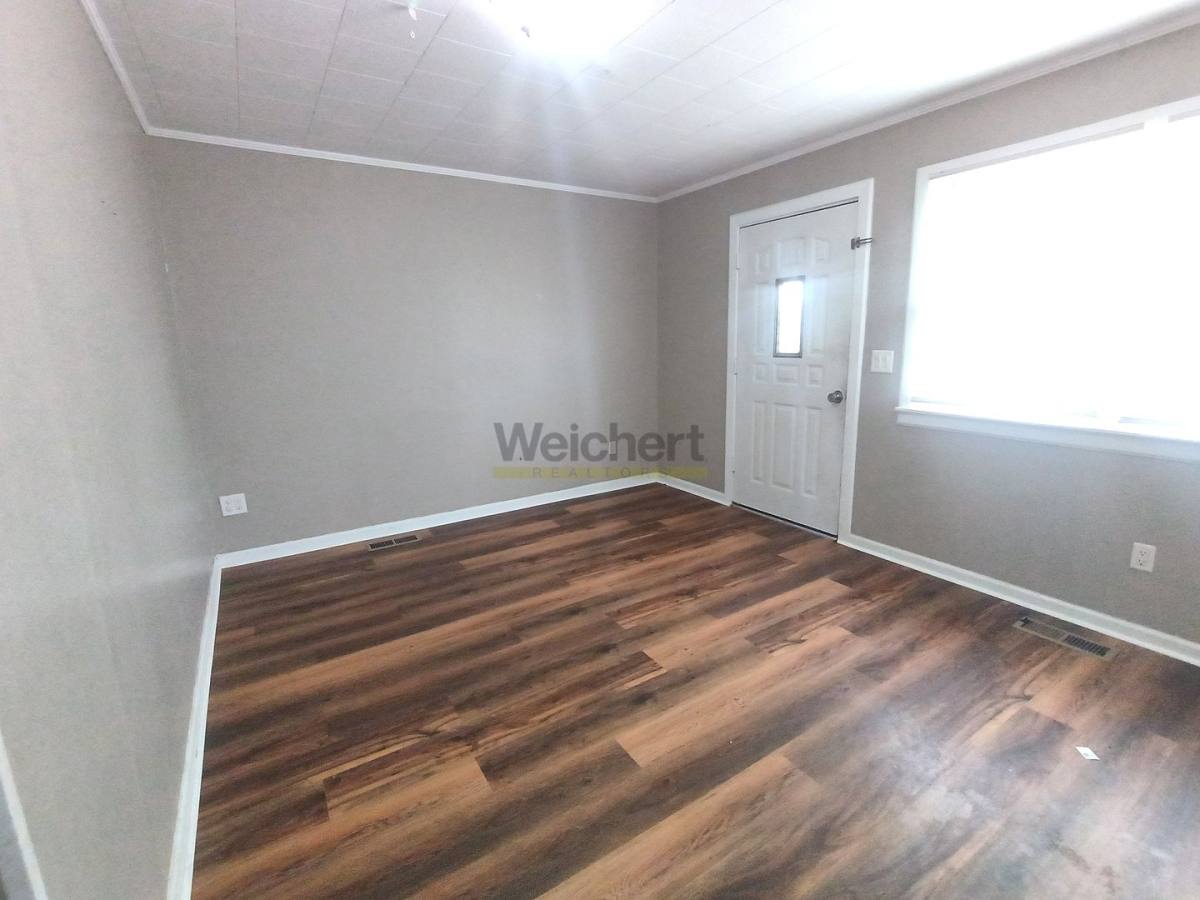 House for rent at 809 Thomas St, Paragould, AR 72450