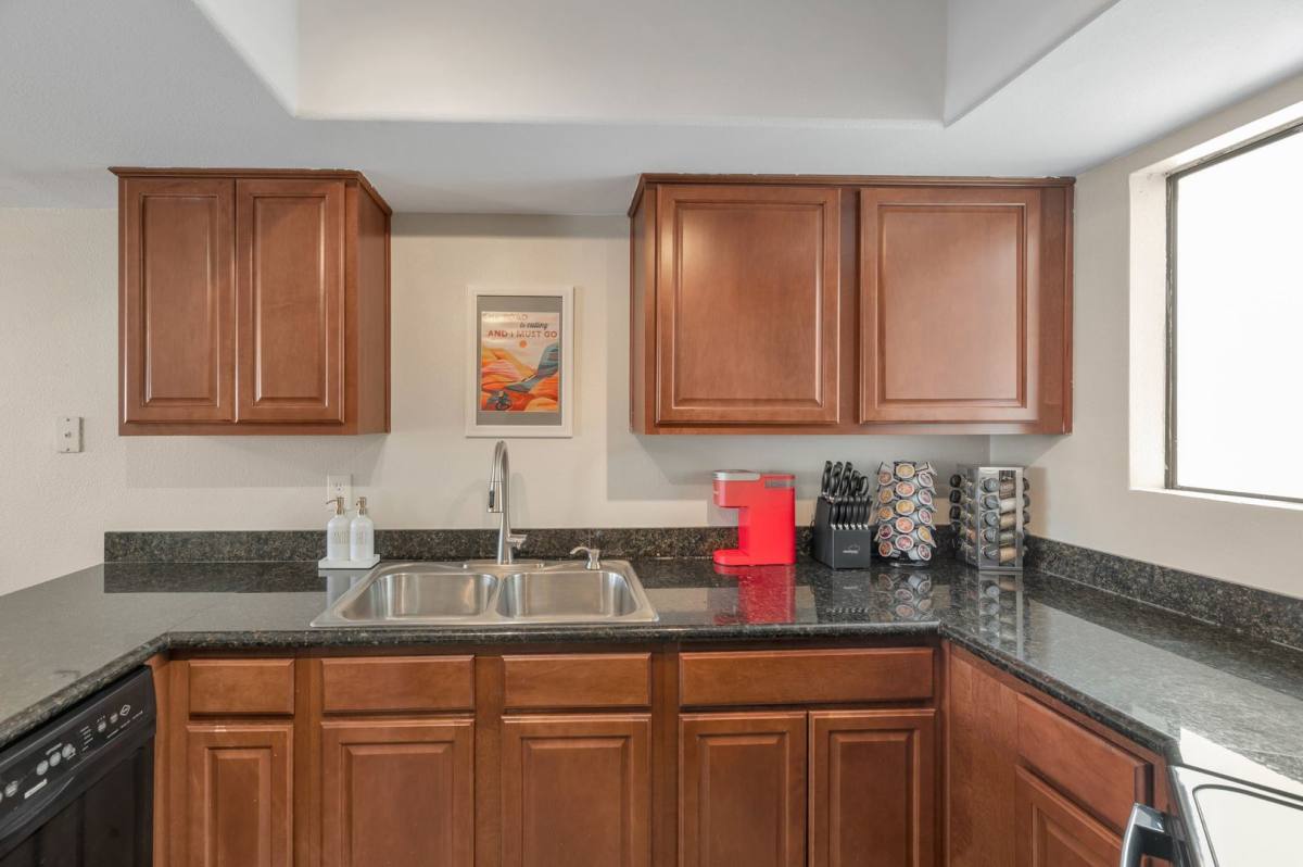 Condo for rent at 885 N Granite Reef Rd, Scottsdale, AZ 85257