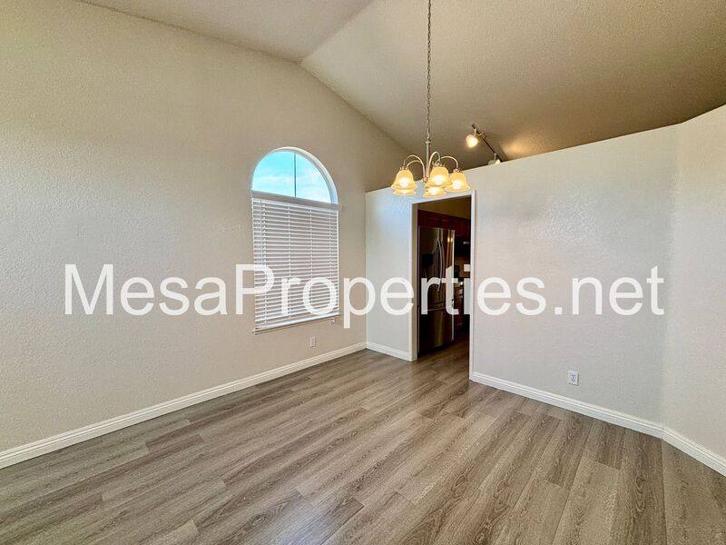 House for rent at 2816 W Fairview Dr, Rialto, CA 92377