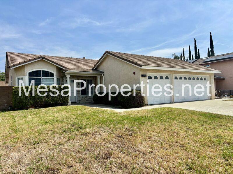 House for rent at 2816 W Fairview Dr, Rialto, CA 92377