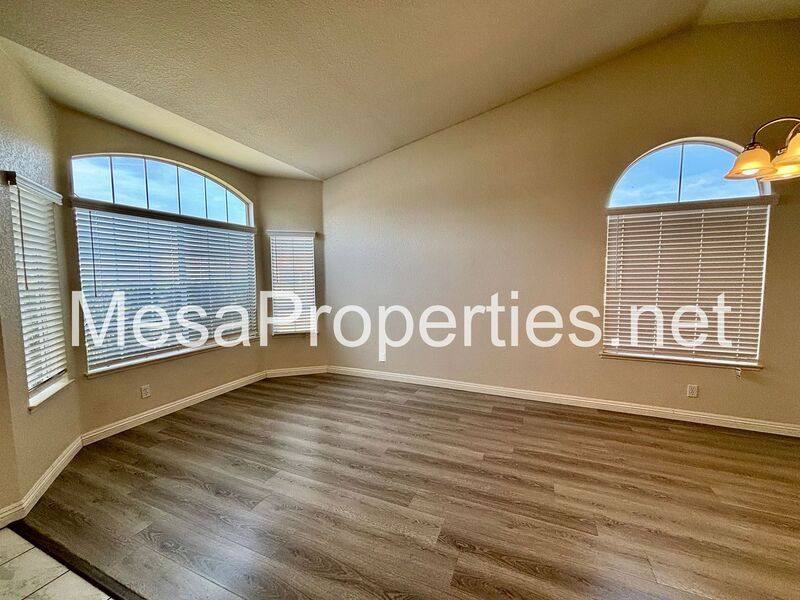 House for rent at 2816 W Fairview Dr, Rialto, CA 92377