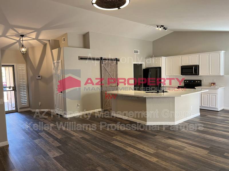 House for rent at 7732 W Ocotillo Rd, Glendale, AZ 85303