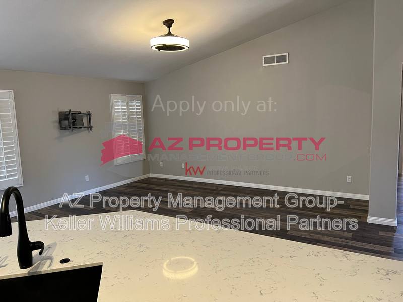 House for rent at 7732 W Ocotillo Rd, Glendale, AZ 85303