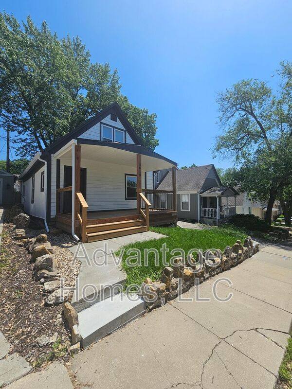 House for rent at 4619 Bell, Kansas City, MO 64112