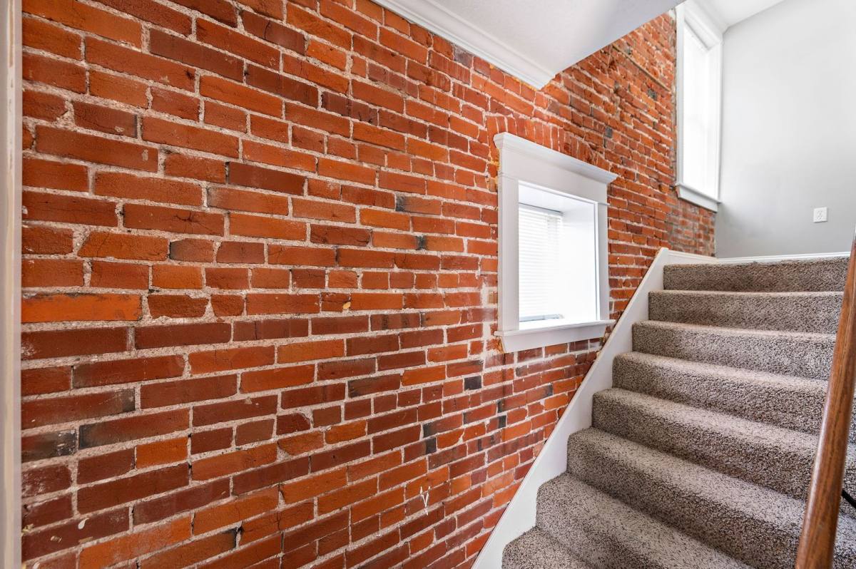 Apartment for rent at 218 W 34th St, Kansas City, MO 64111